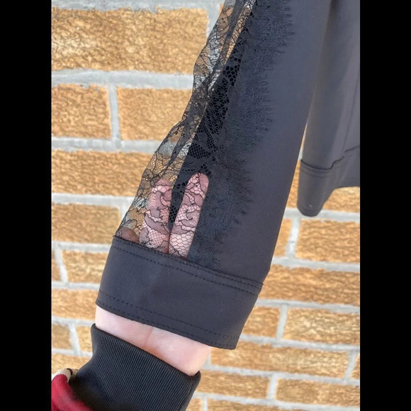 ESCADA SPORT LACE SHEER SLEEVE JACKET 38 - Picture 7 of 10